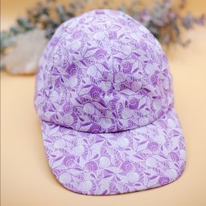 Vintage small purple shell ball cap hat